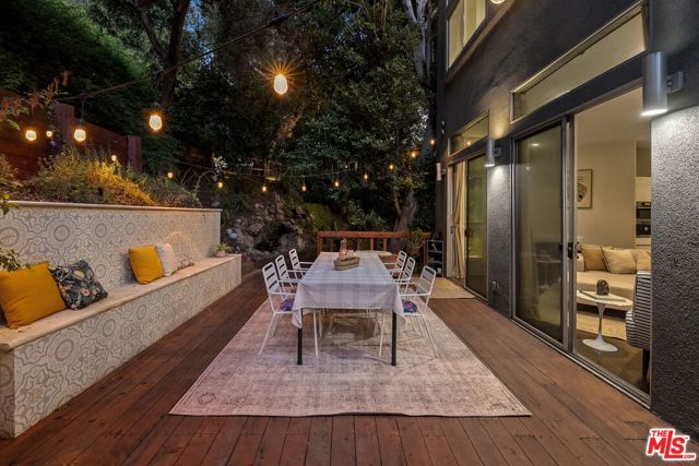 2180 Laurel Canyon Boulevard, Los Angeles, CA 90046