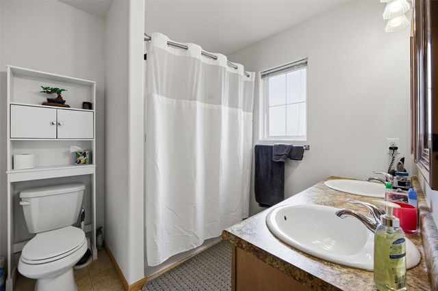 250 S 21st Street Court, Marion, IA 52302