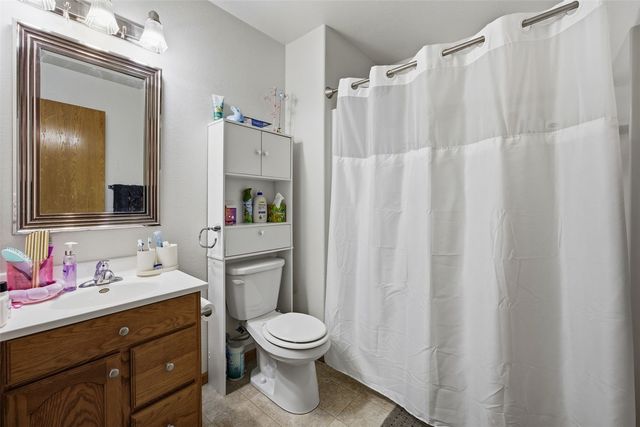 250 S 21st Street Court, Marion, IA 52302
