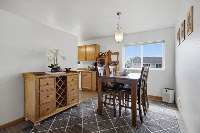 250 S 21st Street Court, Marion, IA 52302