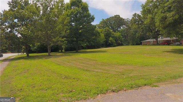 2875 Lower Roswell Road, Marietta, GA 30068