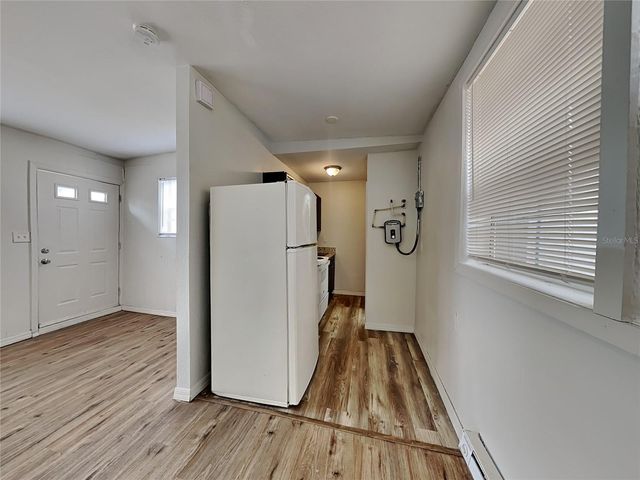 307 S MONTGOMERY AVENUE A, Deland, FL 32720