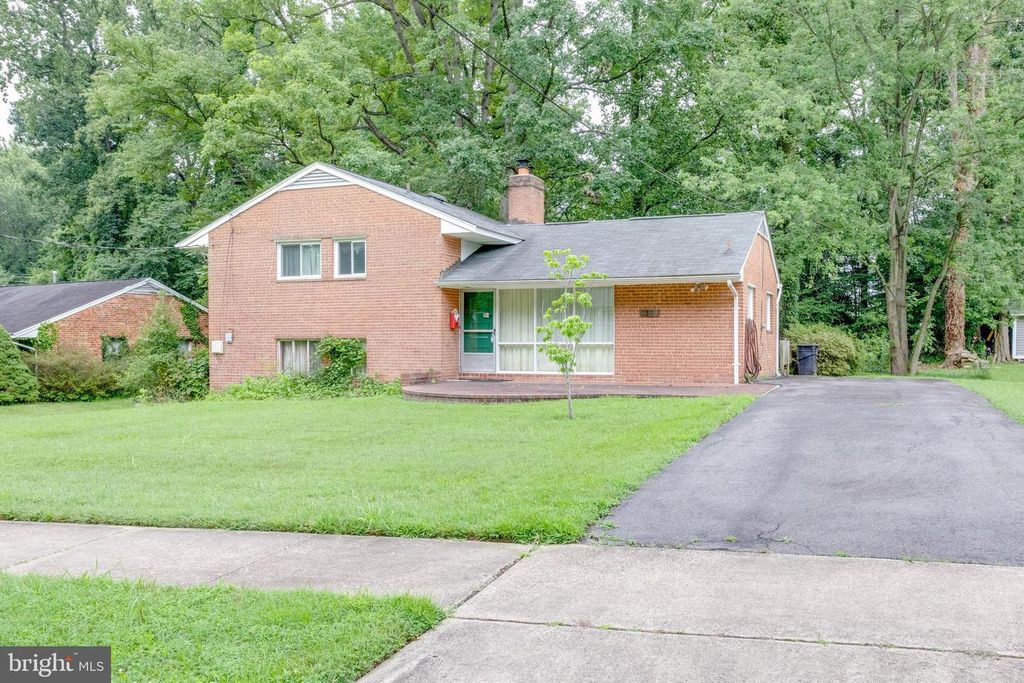 7309 LEESVILLE BLVD, Springfield, VA 22151