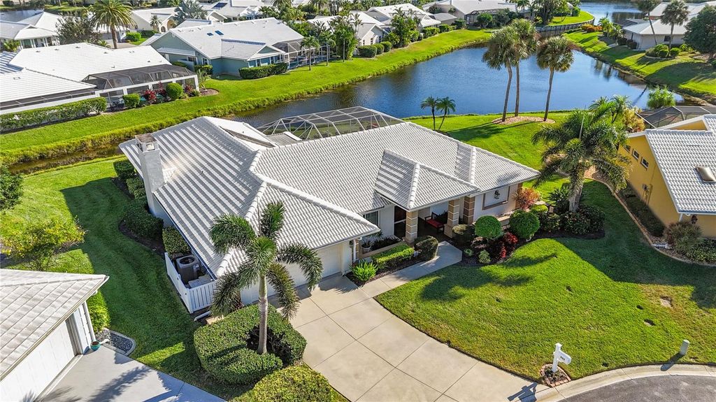 557 WARWICK COURT, Venice, FL 34293
