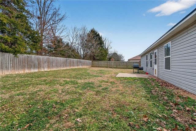 15373 Mills Terrace, Garfield, AR 72732