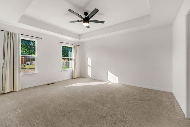 1365 W Gaslight Drive, Springfield, MO 65810