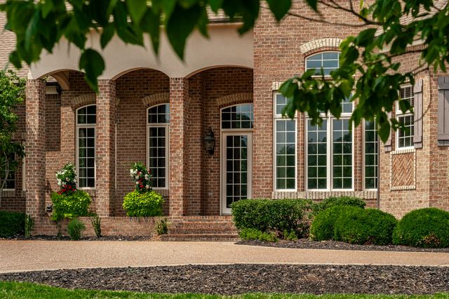 2436 Long Hollow Pike, Hendersonville, TN 37075