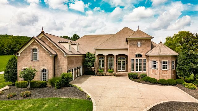 2436 Long Hollow Pike, Hendersonville, TN 37075