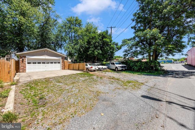 246 E 7TH ST, Frederick, MD 21701