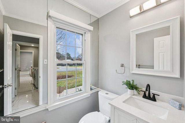 8624 WILD OLIVE DR, Potomac, MD 20854