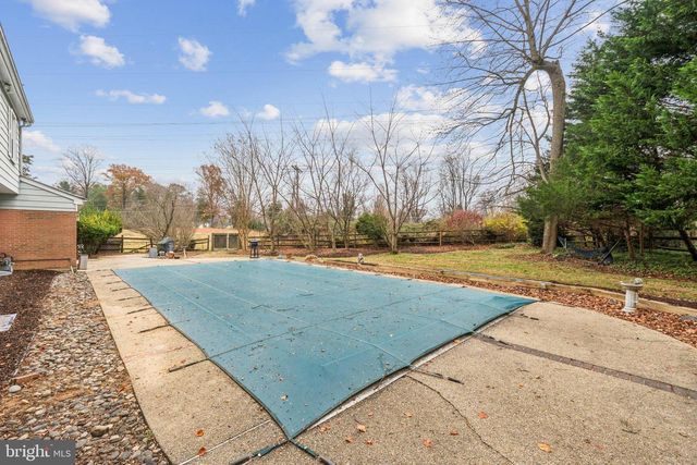 8624 WILD OLIVE DR, Potomac, MD 20854