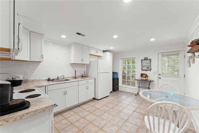5141 Strickland Rd, Gainesville, GA 30507