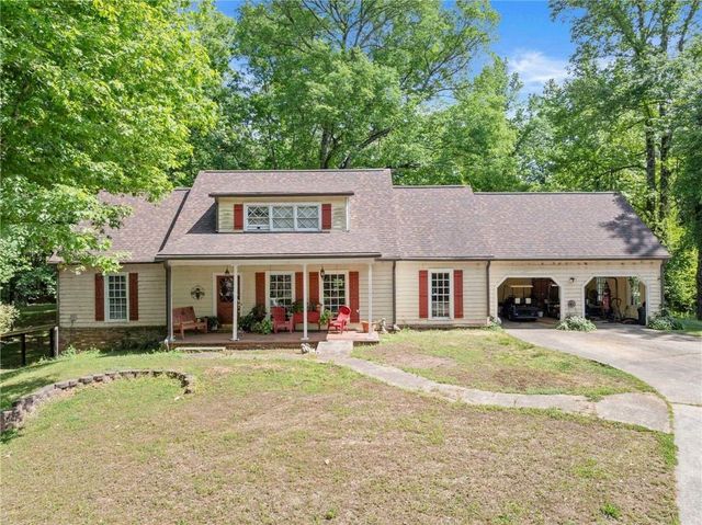 5141 Strickland Rd, Gainesville, GA 30507