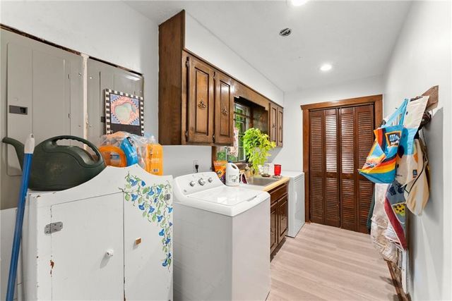 5141 Strickland Rd, Gainesville, GA 30507