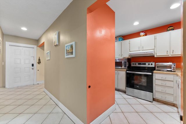 3122 SW 20th Terrace 25b2, Delray Beach, FL 33445