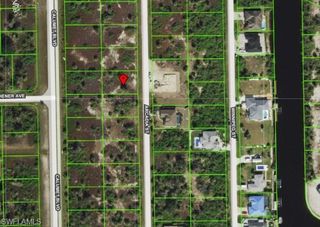 10213 Arcadia ST, Port Charlotte, FL 33981