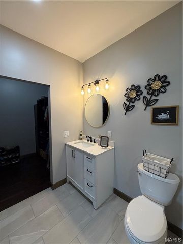 11120 Lakeshore, Hannibal, MO 63401
