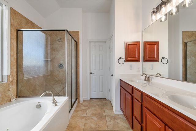 3464 Twin Pines Drive, Fort Worth, TX 76244