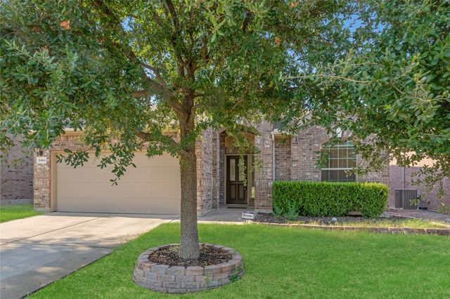 3464 Twin Pines Drive, Fort Worth, TX 76244