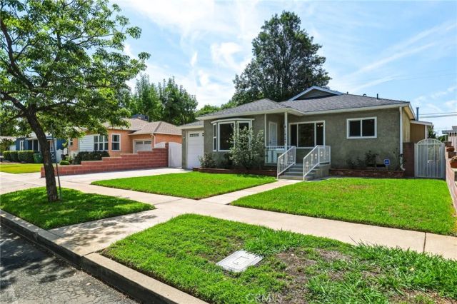 14248 Lanark Street South, Panorama City, CA 91402