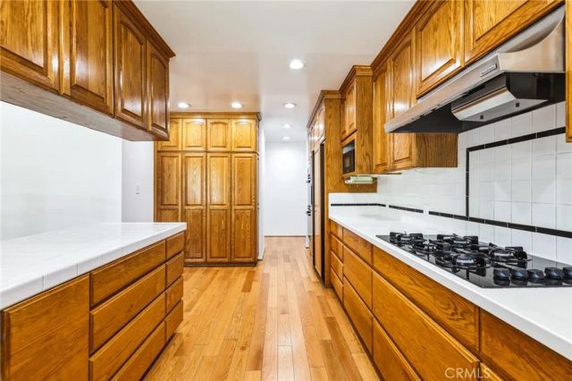 14248 Lanark Street South, Panorama City, CA 91402