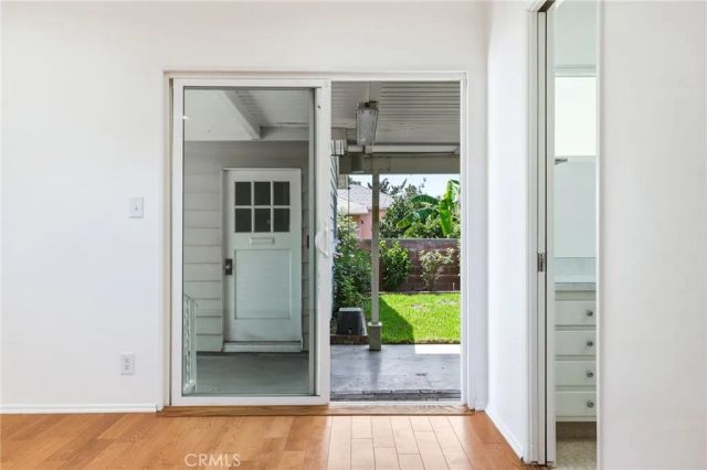 14248 Lanark Street South, Panorama City, CA 91402