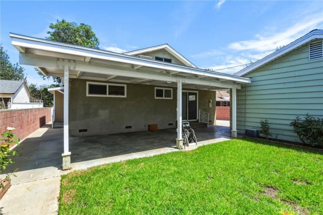 14248 Lanark Street South, Panorama City, CA 91402