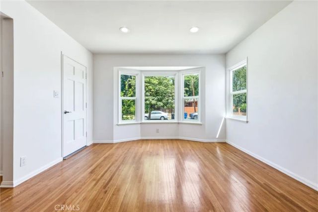 14248 Lanark Street South, Panorama City, CA 91402