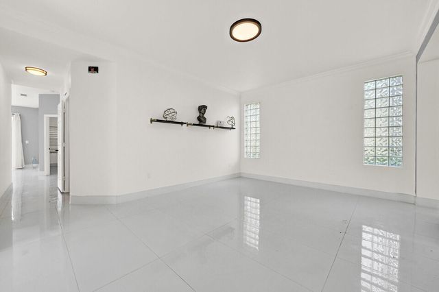 17021 NW 10TH Street, Pembroke Pines, FL 33028
