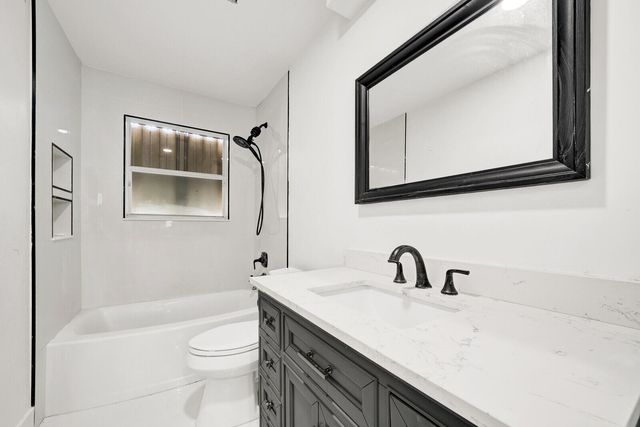 17021 NW 10TH Street, Pembroke Pines, FL 33028
