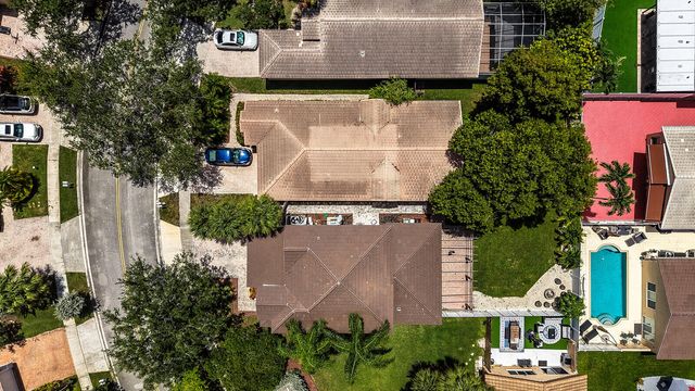 17021 NW 10TH Street, Pembroke Pines, FL 33028
