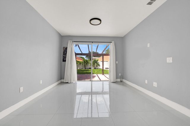 17021 NW 10TH Street, Pembroke Pines, FL 33028