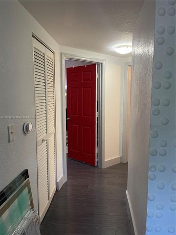 2541 Centergate Dr 205, Miramar, FL 33025