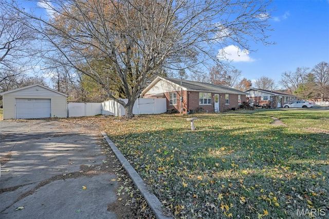 313 Old Fullerton Road, Belleville, IL 62226