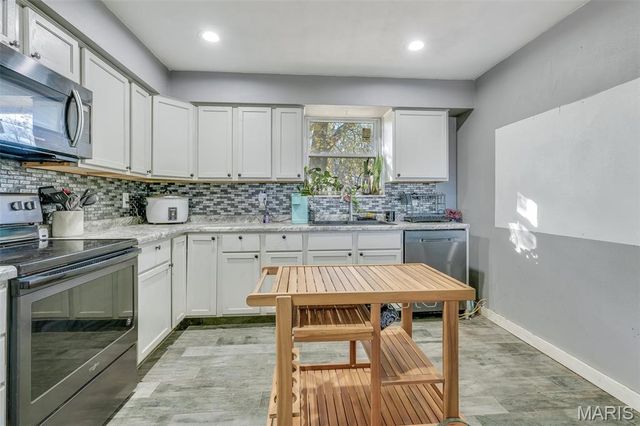 313 Old Fullerton Road, Belleville, IL 62226