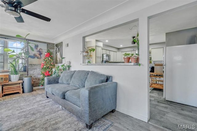 313 Old Fullerton Road, Belleville, IL 62226