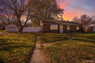 313 Old Fullerton Road, Belleville, IL 62226