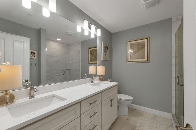 61 Acadia Ln Unit 107, Exeter, NH 03833