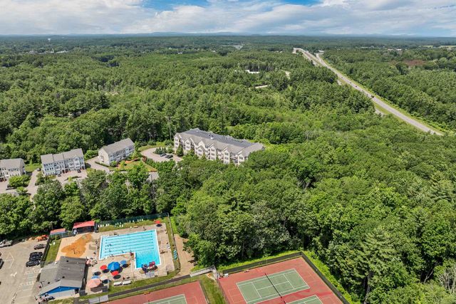 61 Acadia Ln Unit 107, Exeter, NH 03833