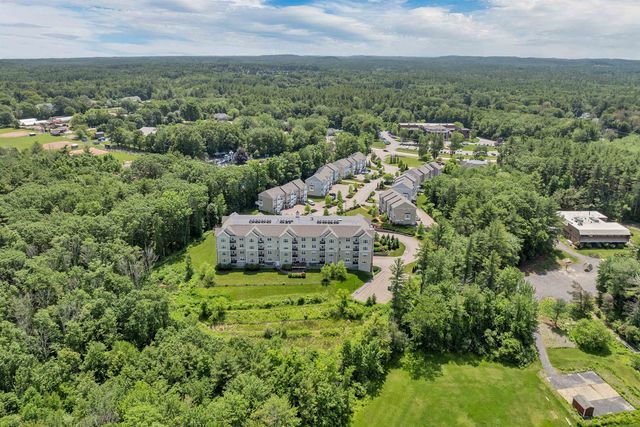 61 Acadia Ln Unit 107, Exeter, NH 03833