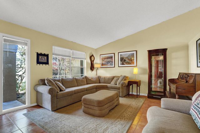 5696 Descartes Circle, Boynton Beach, FL 33472