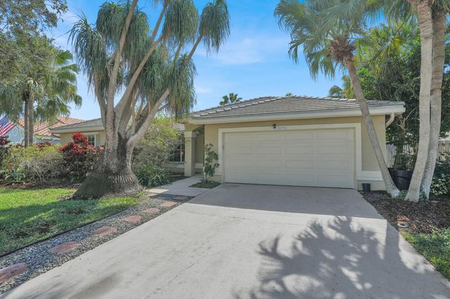 5696 Descartes Circle, Boynton Beach, FL 33472