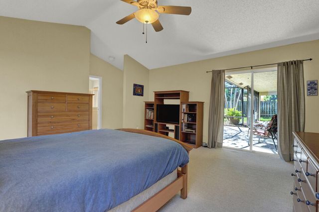 5696 Descartes Circle, Boynton Beach, FL 33472