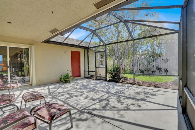 5696 Descartes Circle, Boynton Beach, FL 33472