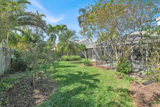 5696 Descartes Circle, Boynton Beach, FL 33472