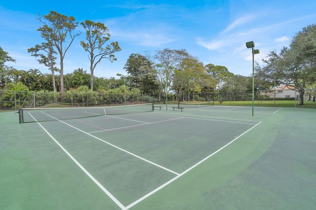 5696 Descartes Circle, Boynton Beach, FL 33472