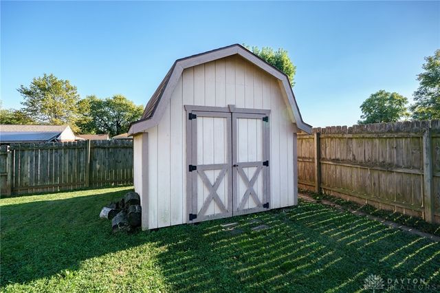 2257 Maryland Drive, Xenia, OH 45385