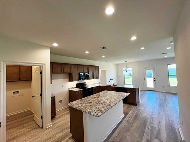2220 Sherri's Way, Port Allen, LA 70767