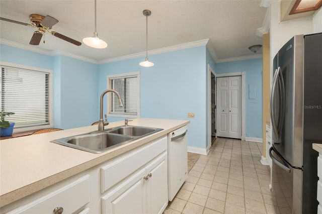 1750 LAKE CYPRESS DRIVE 1002, Safety Harbor, FL 34695