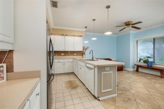 1750 LAKE CYPRESS DRIVE 1002, Safety Harbor, FL 34695